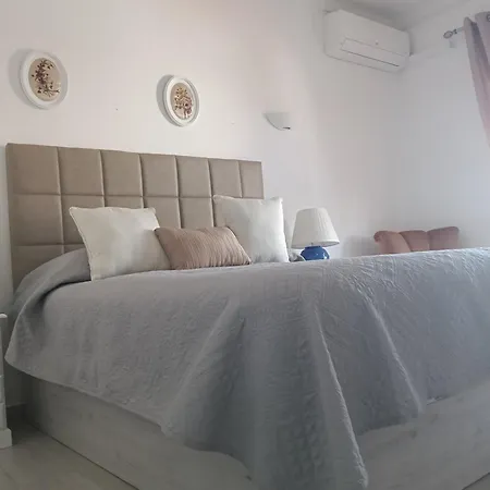 Les Roses Quartos Jardim E Montanha Gæstehus 3*